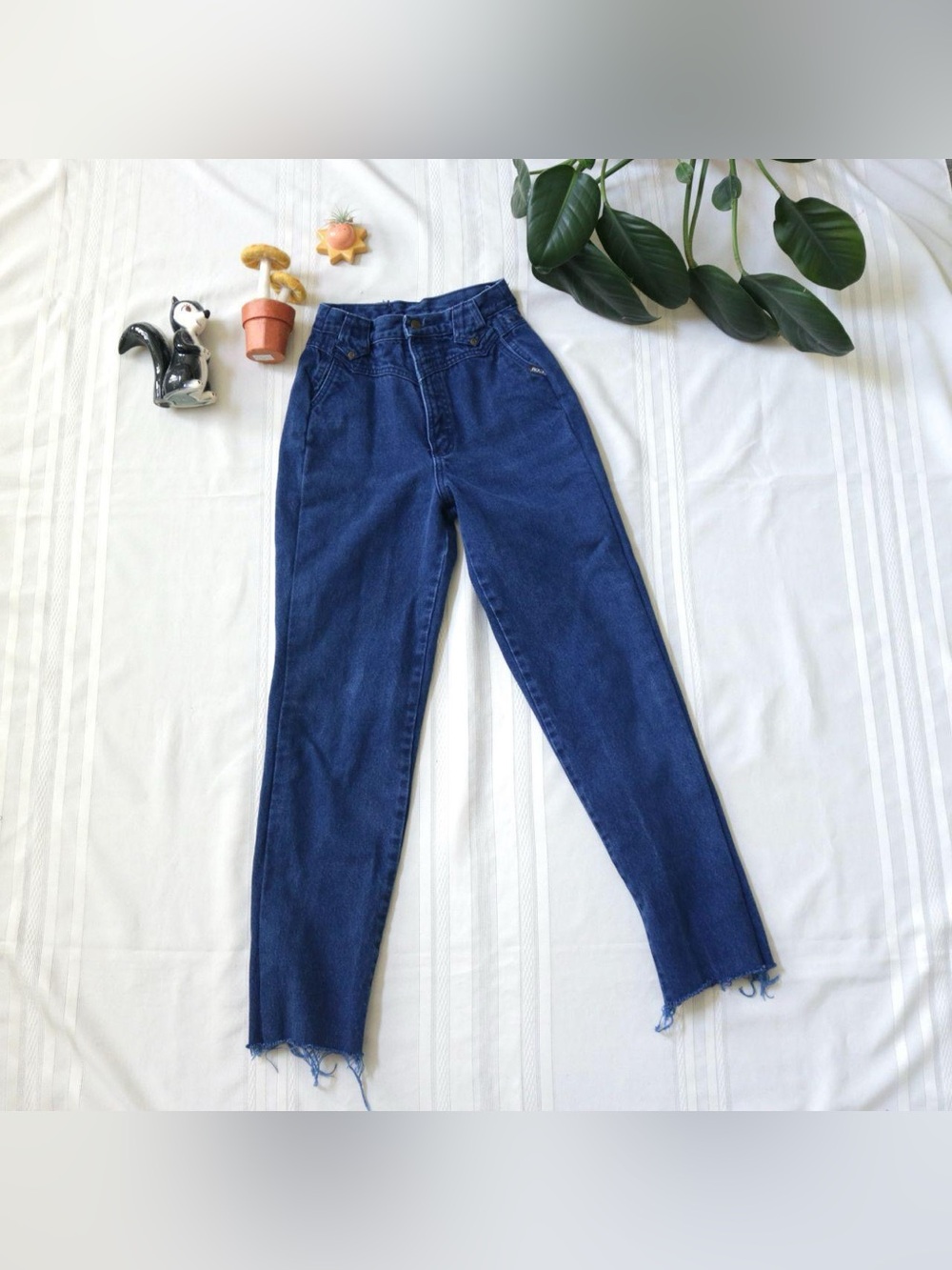 Blue Rockies high waisted Jeans. Sooo adorable